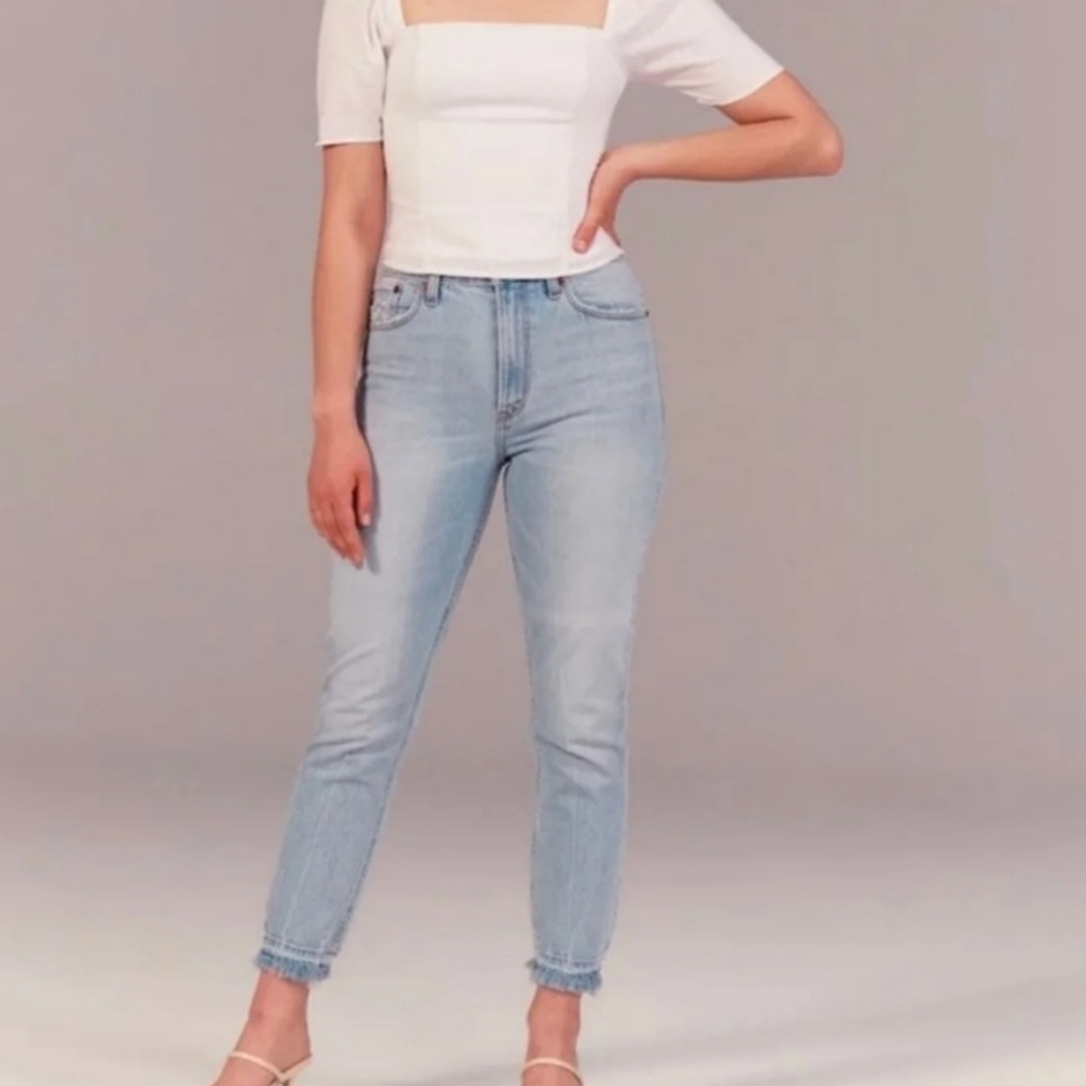 Abercrombie & Fitch mom jeans